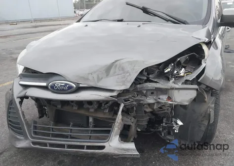 2014 Ford Focus Se from USA, damaged, VIN 1FADP3K21EL225410